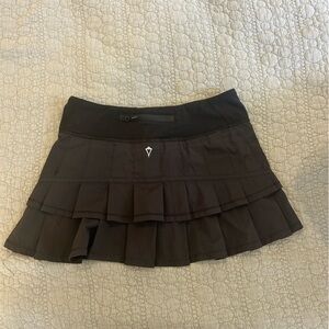 Ivivva black kids skirt